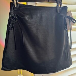 NWT Black DAZY Silky Skort with bows